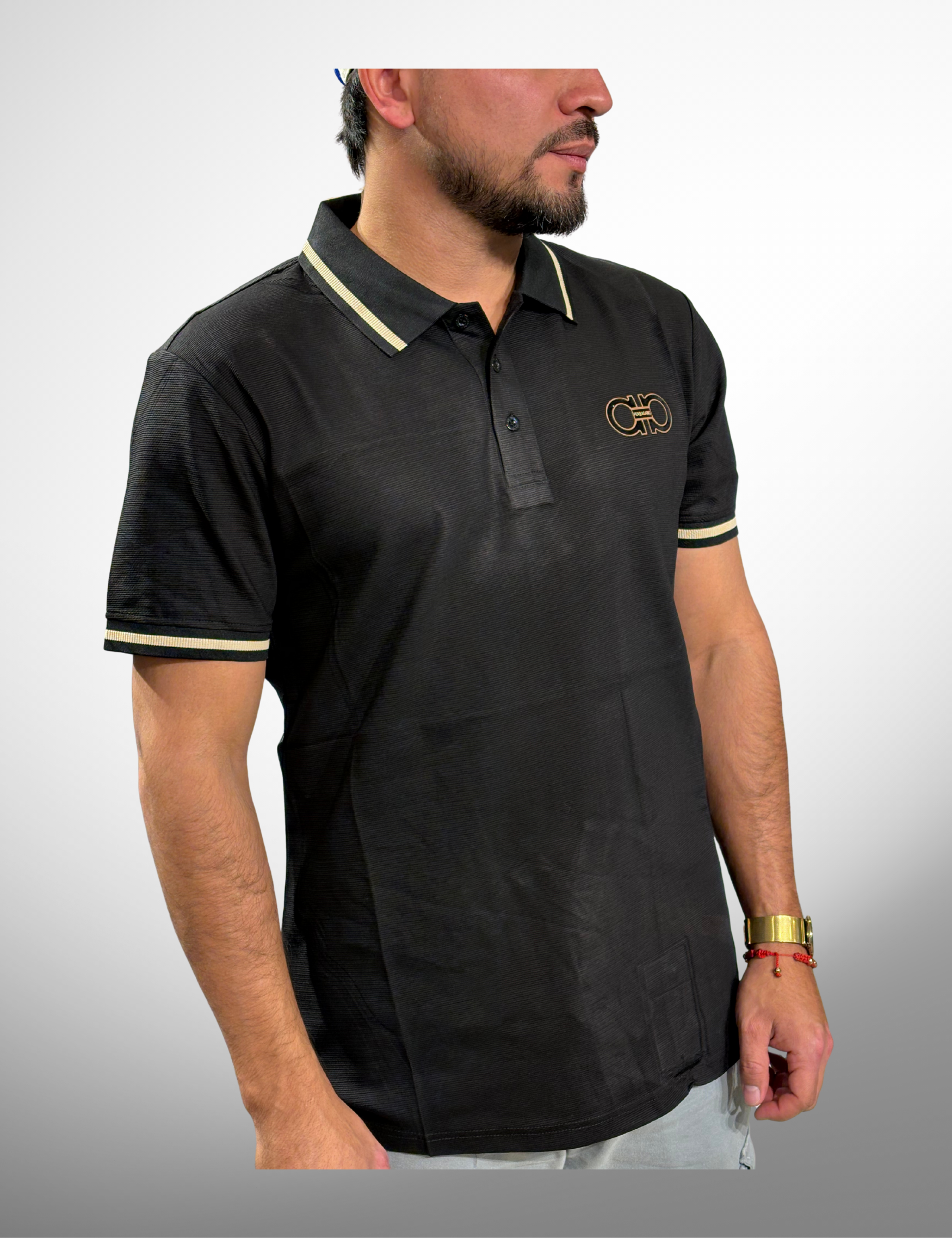 camiseta tipo polo