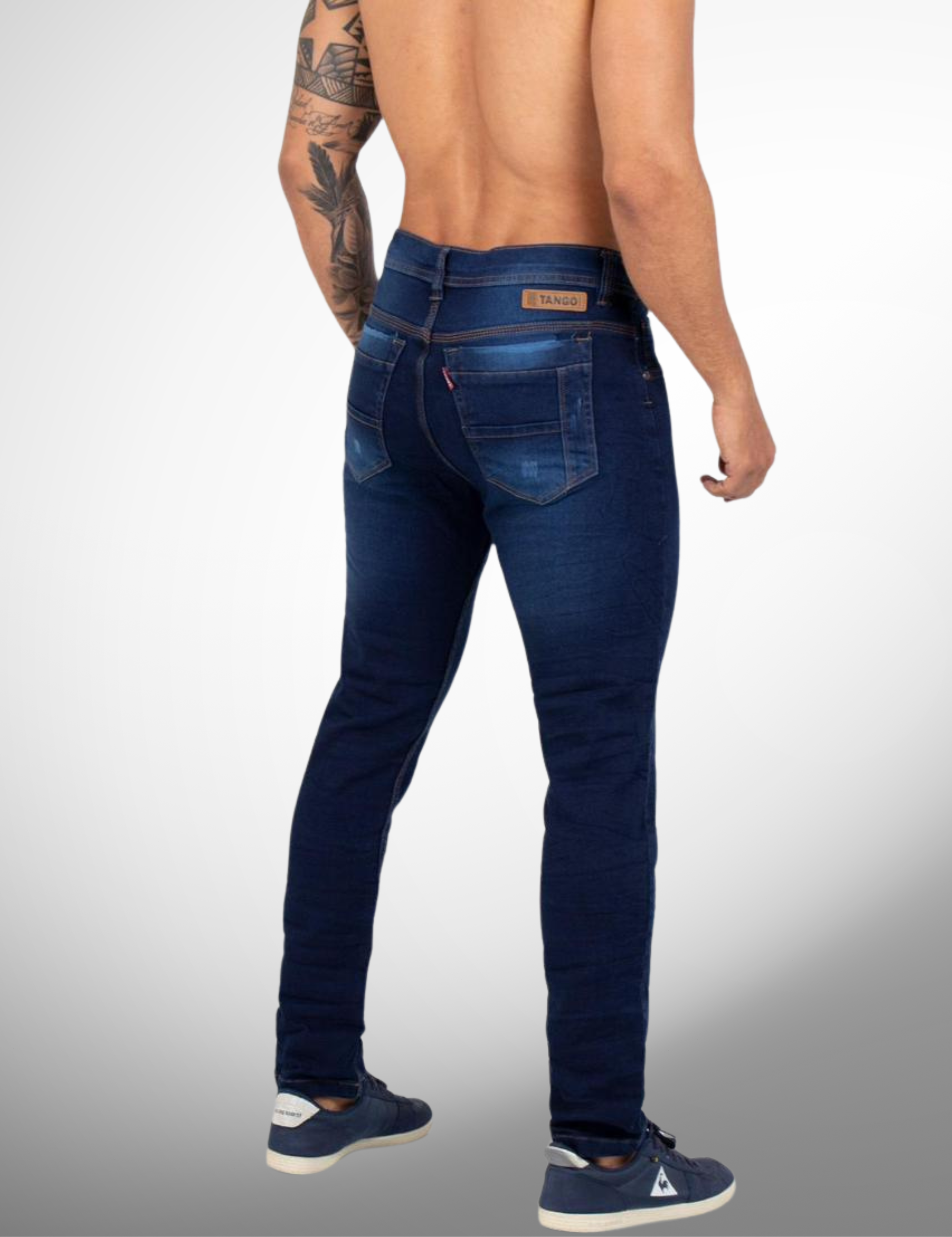 Pantalon tipo chino
