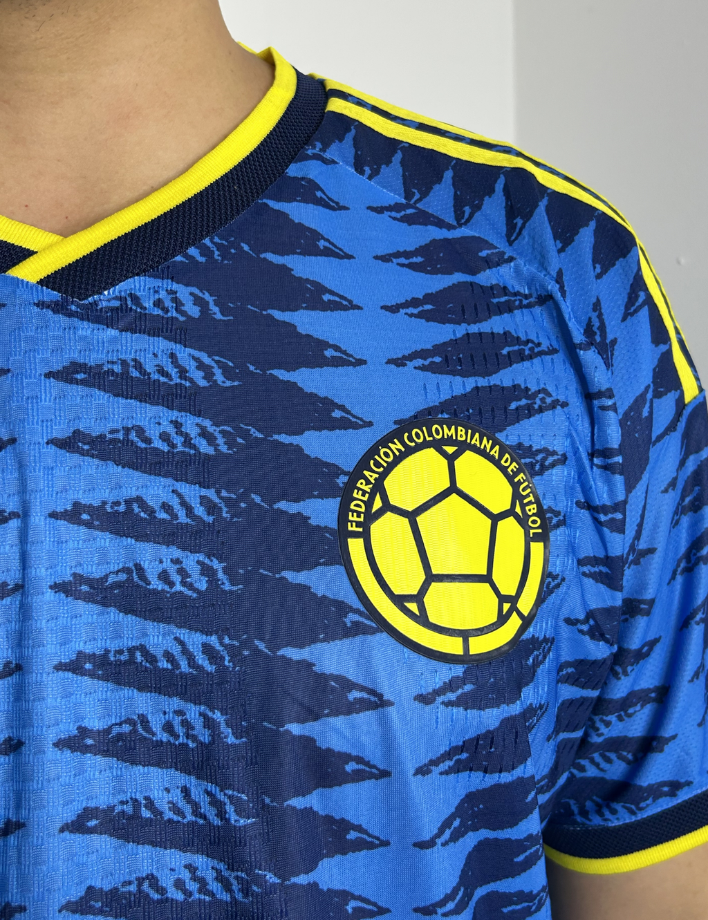 camiseta selección Colombia azul