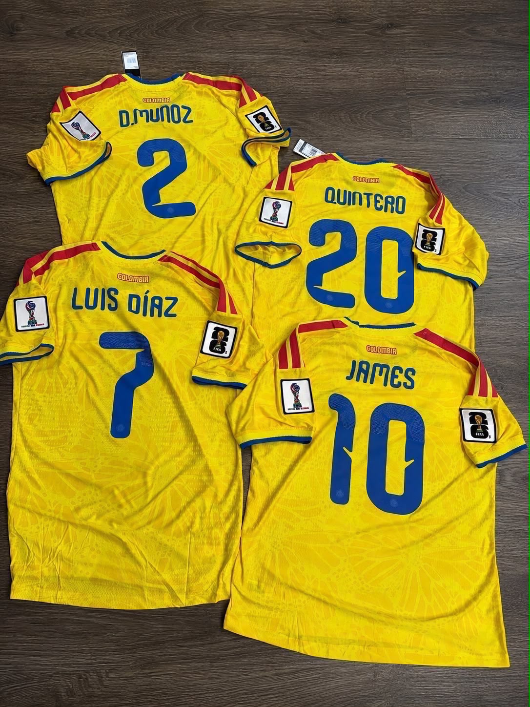 Camiseta selección Colombia hombre - encauchetada con parches